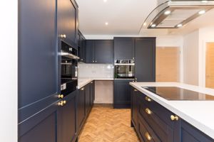 Kitchen- click for photo gallery